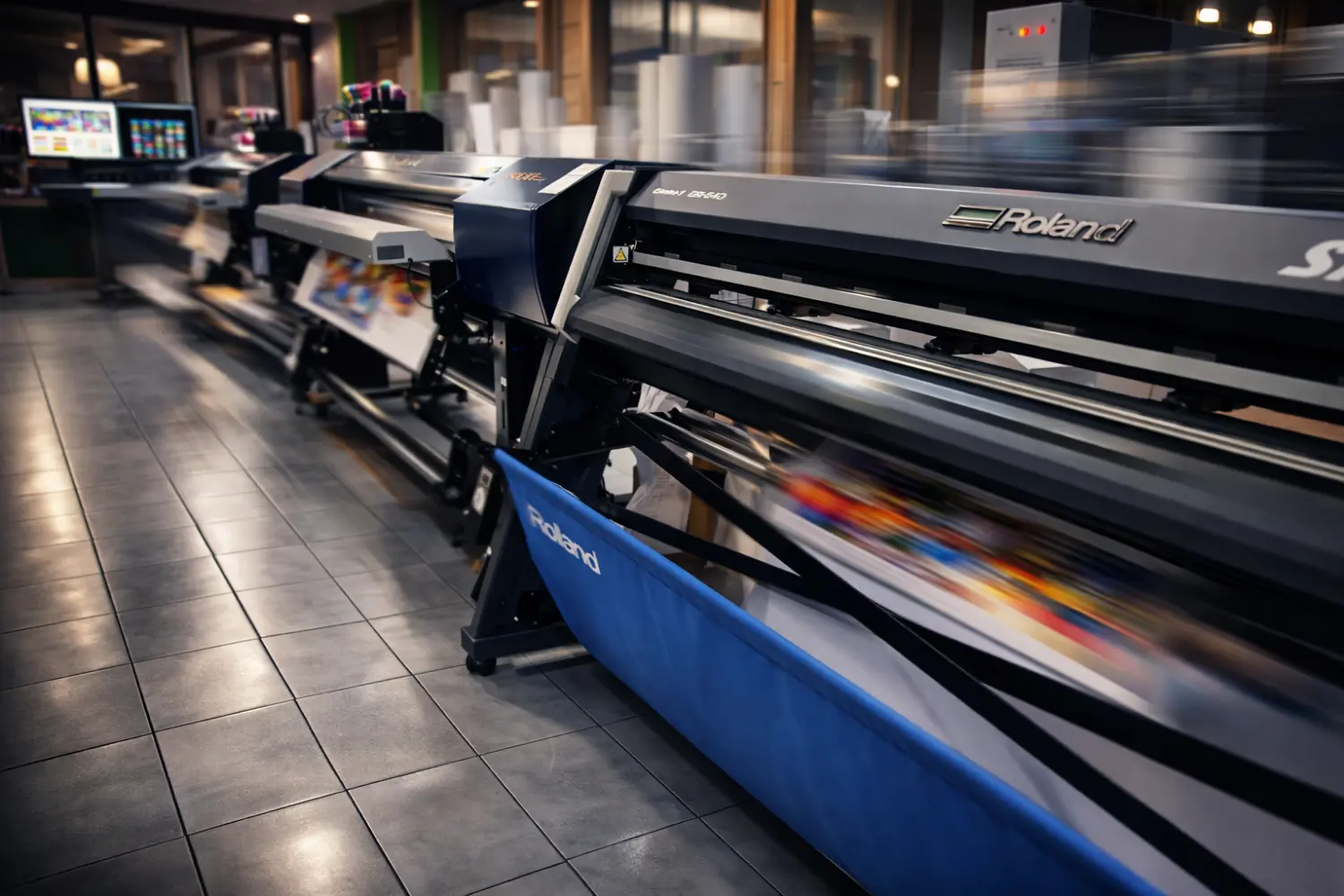 Impresoras Roland gran formato en planta Gráfhika